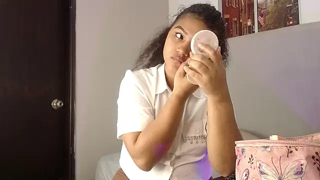 miel alisha online show from January 2026 12:43:01 PM