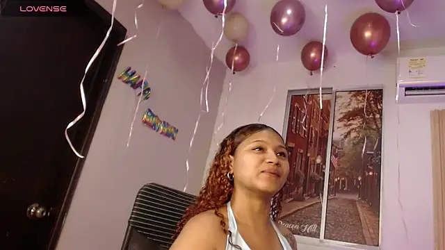 Snapshot of miel_alisha chatting on May 2026 01:06:01 PM miel alisha online show from May 2026 01:06:01 PM