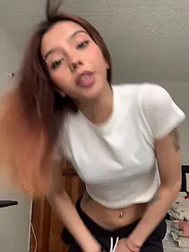 MiaaCute- online show from March 2026 10:21:02 PM