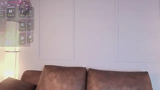 Bellaryy online show from November 2025 01:35:02 PM