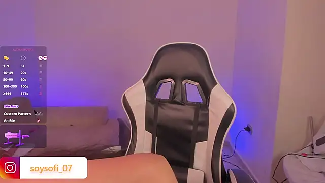 Snapshot of Nina_Blaze chatting on June 2026 05:12:01 AM Nina Blaze online show from June 2026 05:12:01 AM