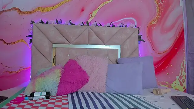 mia  blaze   online show from November 2025 03:06:02 AM