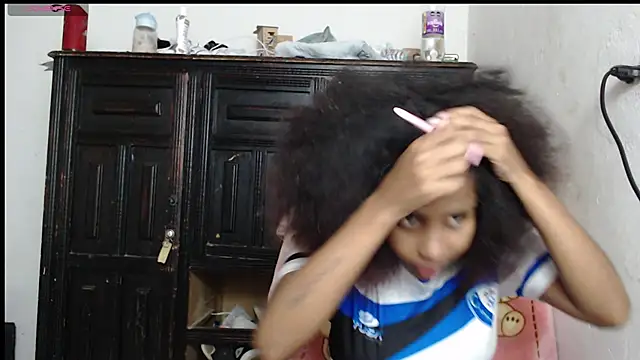 kataleya2021 online show from October 2025 10:43:02 PM