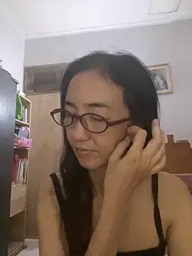 princessD077 online show from November 2025 04:39:01 PM