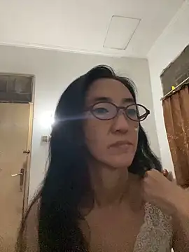 princessD077 online show from November 2025 05:45:03 PM