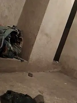 Snapshot of Orlao25cm chatting on November 2025 04:11:02 AM Orlao25cm online show from November 2025 04:11:02 AM