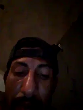 Snapshot of Orlao25cm chatting on November 2025 03:17:01 AM Orlao25cm online show from November 2025 03:17:01 AM