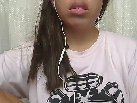 ChubbyButty online show from April 2026 12:00:02 AM