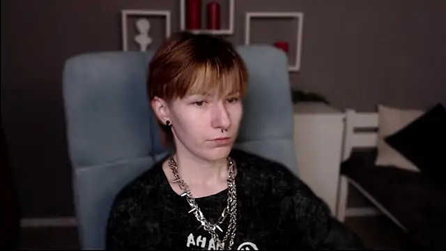 guitarandangell online show from March 2026 02:04:02 AM