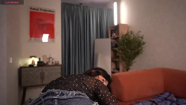 Pheromoon online show from February 2026 06:22:01 AM