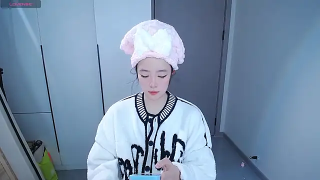 Kinadolly online show from January 2026 11:47:02 AM