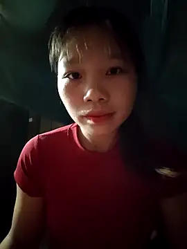 Snapshot of linh-miu99 chatting on November 2025 05:12:01 PM linh-miu99 online show from November 2025 05:12:01 PM