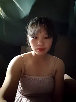 Snapshot of linh-miu99 chatting on November 2025 03:56:02 PM linh-miu99 online show from November 2025 03:56:02 PM