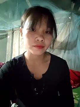 Snapshot of linh-miu99 chatting on November 2025 01:43:01 PM linh-miu99 online show from November 2025 01:43:01 PM