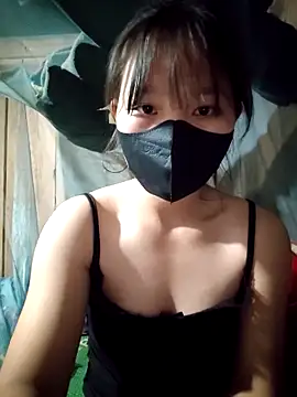 Snapshot of linh-miu99 chatting on November 2025 01:48:02 AM linh-miu99 online show from November 2025 01:48:02 AM