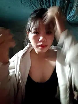 Snapshot of linh-miu99 chatting on November 2025 03:38:02 PM linh-miu99 online show from November 2025 03:38:02 PM