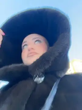 KiraSunshine online show from January 2026 04:04:01 AM