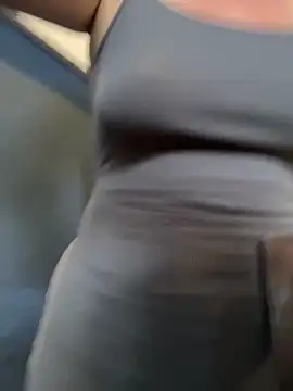 KiraSunshine online show from February 2026 04:28:02 AM