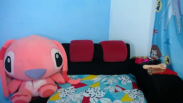 Snapshot of micaela_naugthy chatting on December 2025 10:58:02 PM micaela naugthy online show from December 2025 10:58:02 PM