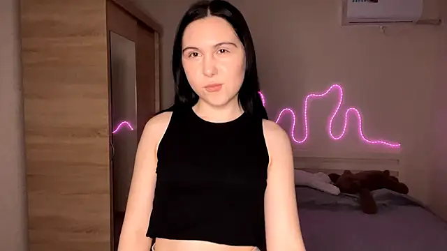 MyraLitterers online show from February 2026 04:36:02 PM