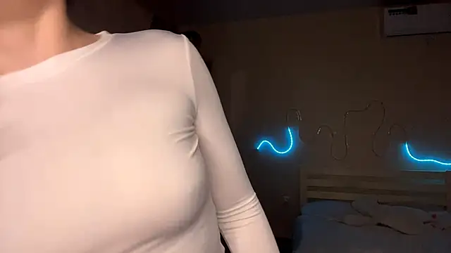 MyraLitterers online show from April 2026 04:18:01 PM