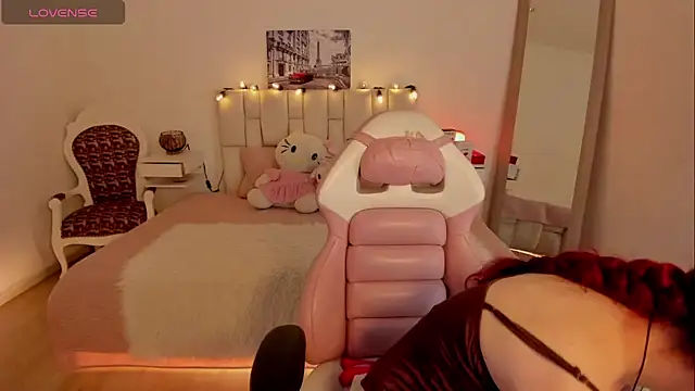 Snapshot of Amaraa_couper1 chatting on October 2025 03:18:01 AM Amaraa couper1 online show from October 2025 03:18:01 AM