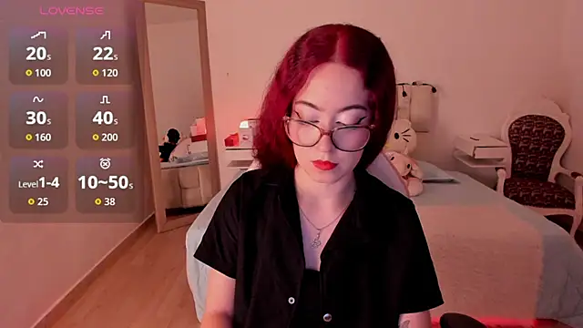 Snapshot of Amaraa_couper1 chatting on December 2025 03:36:02 AM Amaraa couper1 online show from December 2025 03:36:02 AM