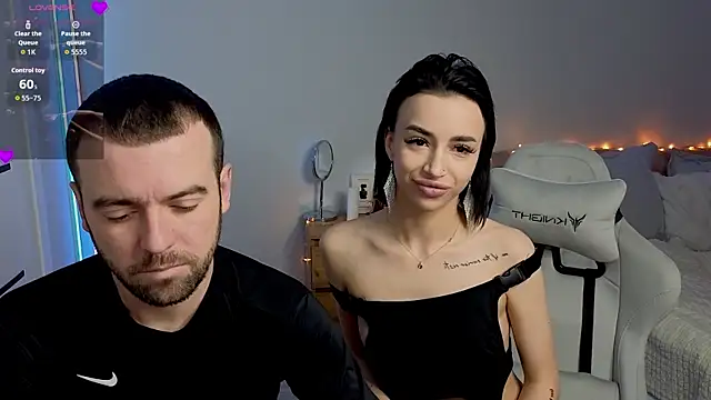 AdeleLaCr0ix online show from November 2025 10:09:01 PM