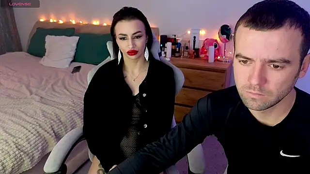 AdeleLaCr0ix online show from December 2025 01:10:02 AM