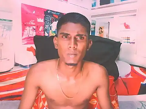 IndianThuggin online show from November 2025 05:55:02 PM