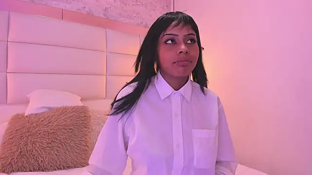 Sofia clk online show from November 2025 03:05:02 AM