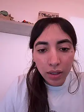 valeriahornier online show from February 2026 02:11:01 AM