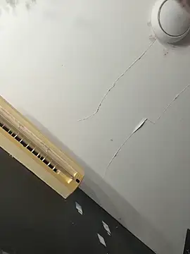 milky denni online show from October 2025 12:44:01 AM