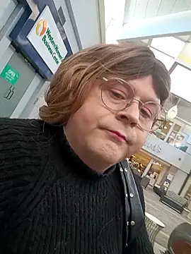 Ashley-Amber Dragon online show from March 2026 08:02:01 PM