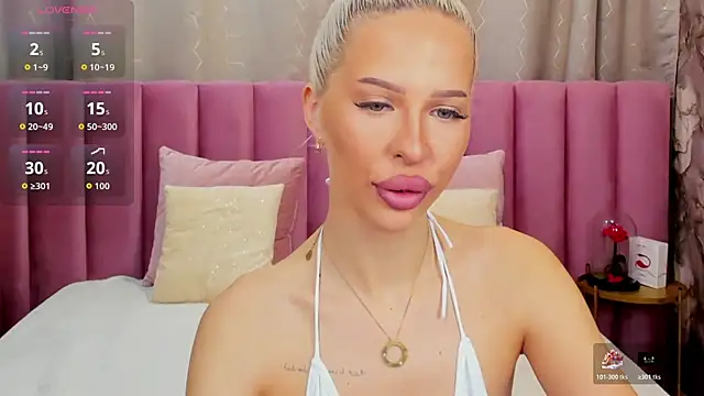 Snapshot of KailaCrystall chatting on November 2025 01:50:02 AM KailaCrystall online show from November 2025 01:50:02 AM