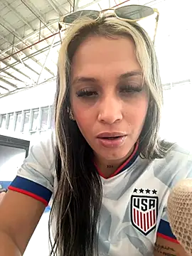 KIMBERLYPULIDO online show from November 2025 08:52:02 PM