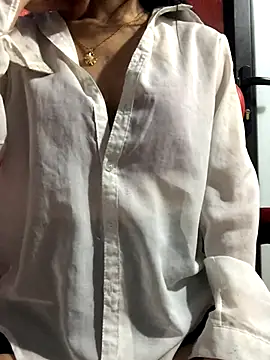 Kylie beem online show from October 2025 01:42:02 AM