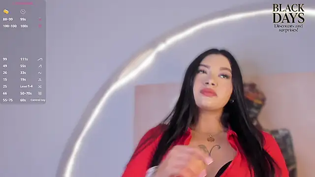 Juli Casanova online show from November 2025 12:06:01 PM