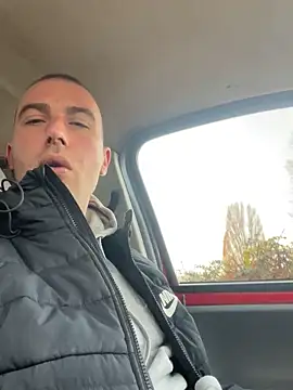 Snapshot of Rotteei1 chatting on November 2025 08:24:01 AM Rotteei1 online show from November 2025 08:24:01 AM