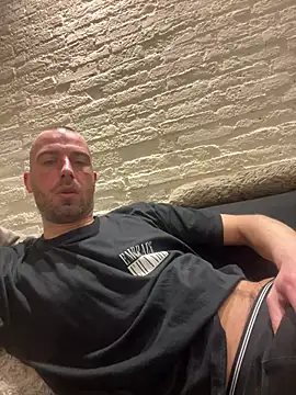 Rotteei1 online show from March 2026 07:37:02 AM