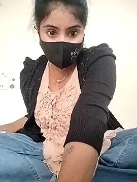 Hot Angle online show from December 2025 10:34:02 AM