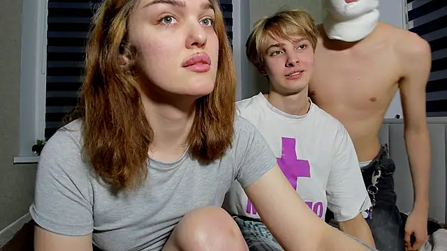 EmiliaRhodes online show from February 2026 05:16:02 PM