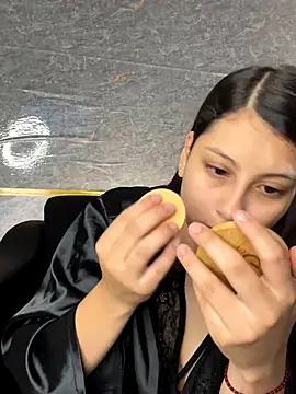 Snapshot of Sammy_Sweet01 chatting on October 2025 12:01:02 PM Sammy Sweet01 online show from October 2025 12:01:02 PM