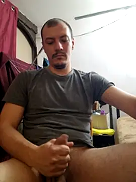 bbyxklaus online show from November 2025 11:29:01 PM