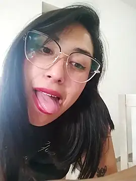 Snapshot of Chinitaaa28 chatting on November 2025 08:22:02 PM Chinitaaa28 online show from November 2025 08:22:02 PM