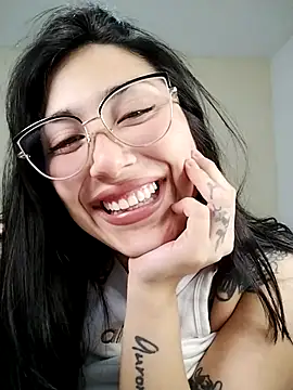 Snapshot of Chinitaaa28 chatting on November 2025 08:02:02 AM Chinitaaa28 online show from November 2025 08:02:02 AM