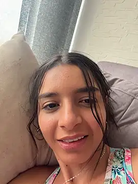 Snapshot of violeta365 chatting on April 2026 06:10:02 PM violeta365 online show from April 2026 06:10:02 PM