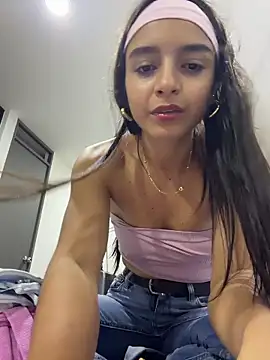 Snapshot of violeta365 chatting on May 2026 10:52:02 PM violeta365 online show from May 2026 10:52:02 PM