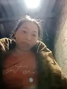 Snapshot of suka-bibi chatting on November 2025 01:54:02 PM suka-bibi online show from November 2025 01:54:02 PM