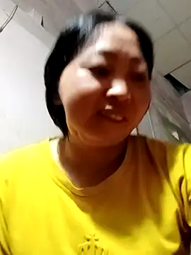 Snapshot of suka-bibi chatting on December 2025 01:05:02 PM suka-bibi online show from December 2025 01:05:02 PM